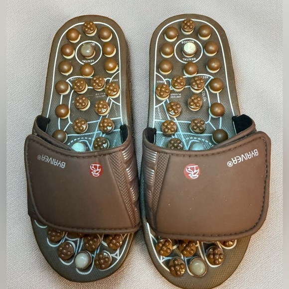 BYRIVER Reflexology Acupressure Plantar Fasciitis Relief Slipper Slides - Picture 2 of 4